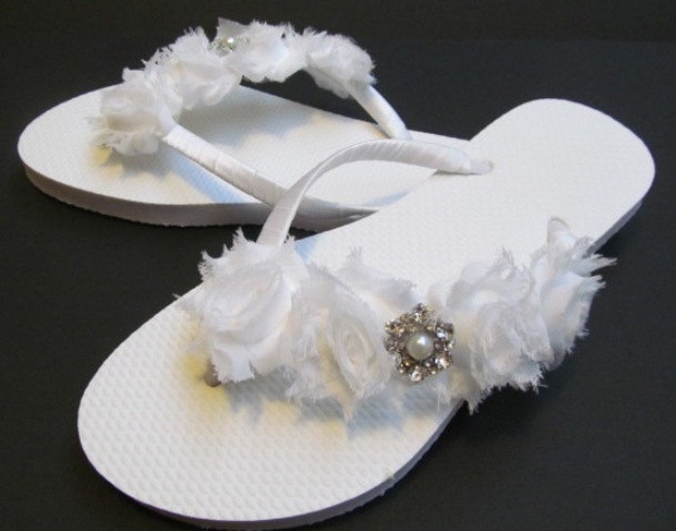 Bride Flip Flops Wedding Flip Flops Bridal Flip by DesignerTJ