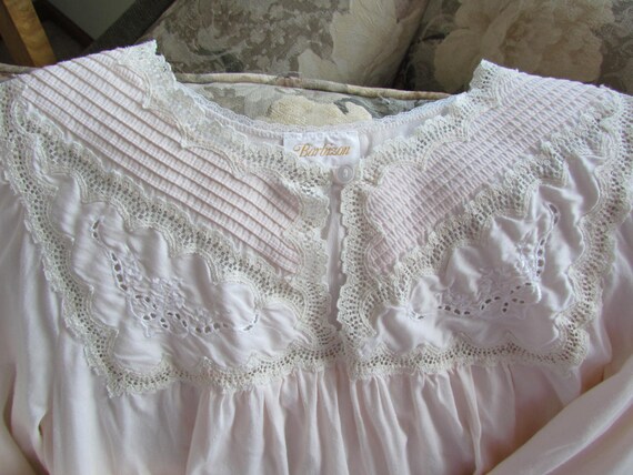 Victorian Barbizon Long Cotton Nightgown with Sleeves Medium
