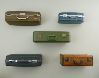 Vintage Suitcase Shelves / Suitcase Shelf Large / Suit Case Shelving / Suitcase Display