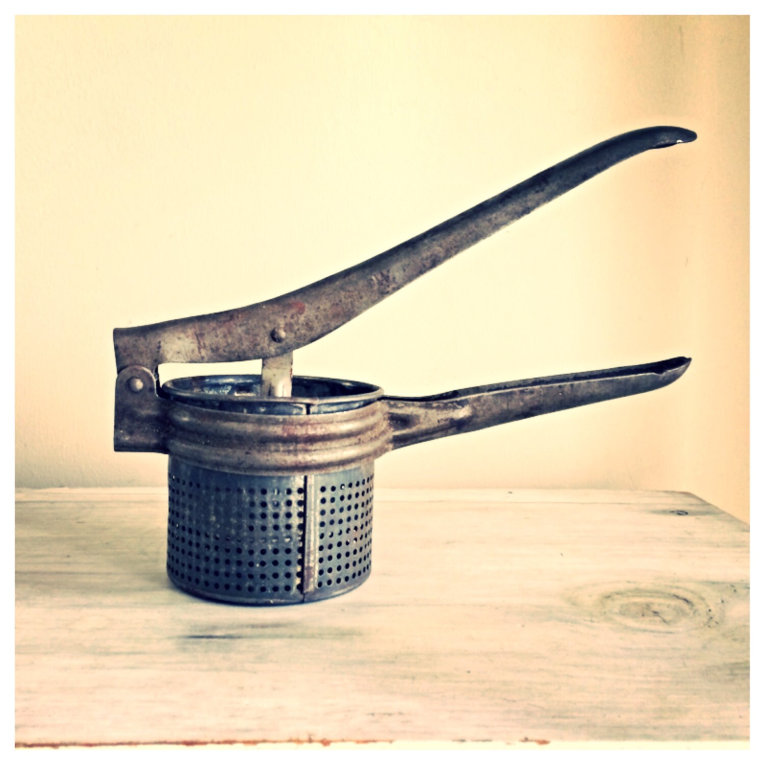 Vintage kitchen ricer strainer / press / antique by MellaFina