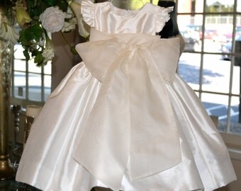 Flower Girl Dress, Baptism Dress, Christening Dress, 1st Birthday Dress, Dedication Dress, Blessing Dress, Baby Girl Dress / White, Ivory