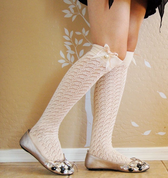 Beautiful Vintage style cream long socks cute lacy boots