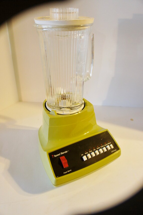 Green JcPenney blender glass pitcher 7 speed flash blend mixed