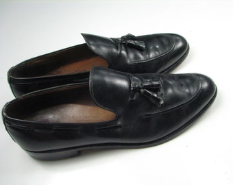 Items similar to 1960s Mens Allen Edmonds Saddle Shoes - Men Size 9 ...