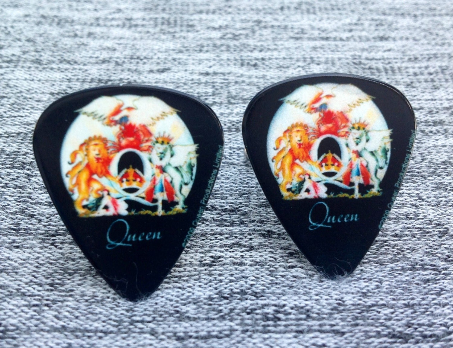 Queen Guitar Pick CufflinksA Day at the Races