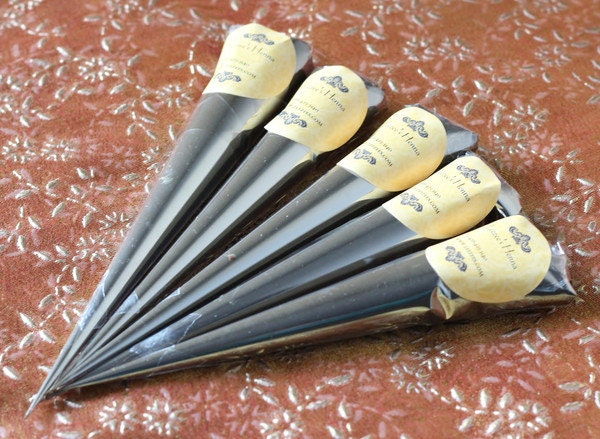 5 Fresh Organic Henna Cones dark rich stain. by LeezeesHennaShop