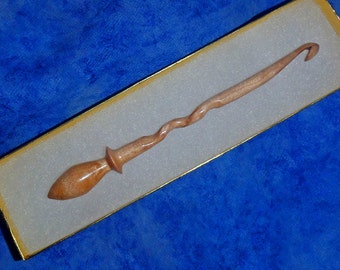 Crochet hook Wand, choose your size "G" thru "K" hand spiral turned bird's eye maple wood or wild oak wood. As 2nd item no additnl shiping