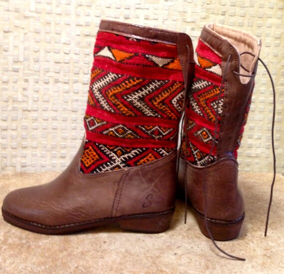 Items similar to Handcrafted Moroccan Red and Orange Kilim Boot in ...