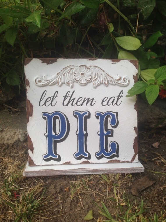 Rustic pie sign for wedding by FromKellyWithLove on Etsy