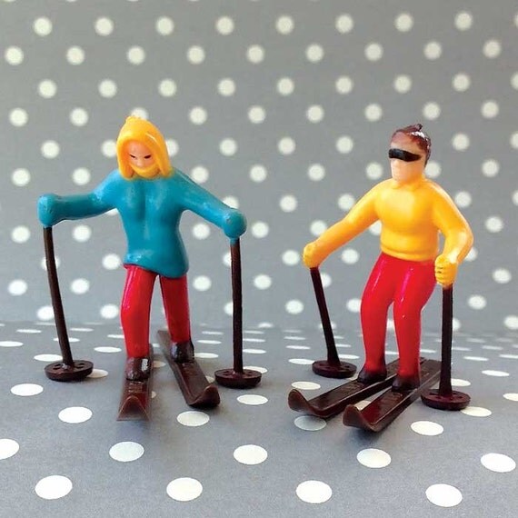 mini ski figures