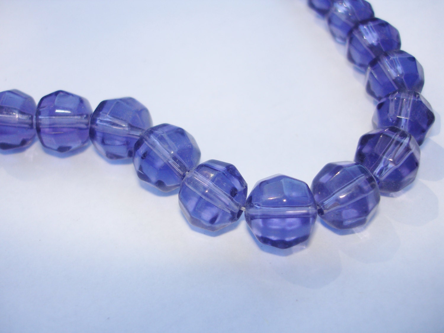 Purple beads glass beads round beads faceted 10mm 35