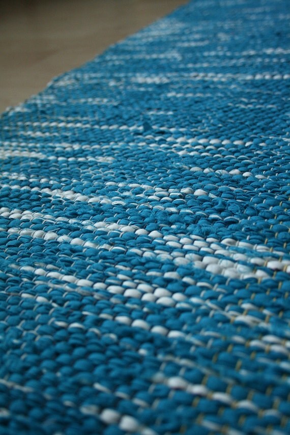 Handwoven turquoise runner by finnishweaver on Etsy