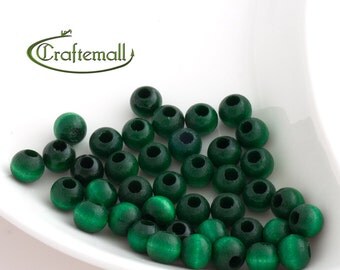 Wooden Beads - Emerald Green 8mm - 20 Beads