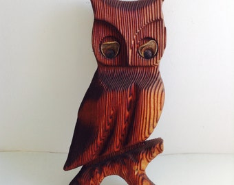 70's Vintage OWL Wall Decor. Wood Plaque. Mod, pop, Mid century Kitsch, Eames Panton era.