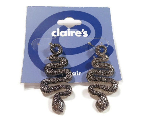 FREE SHIPPING Snake earrings on original card, 1980s Claire's silver tone french hook earrings, faux marcasite