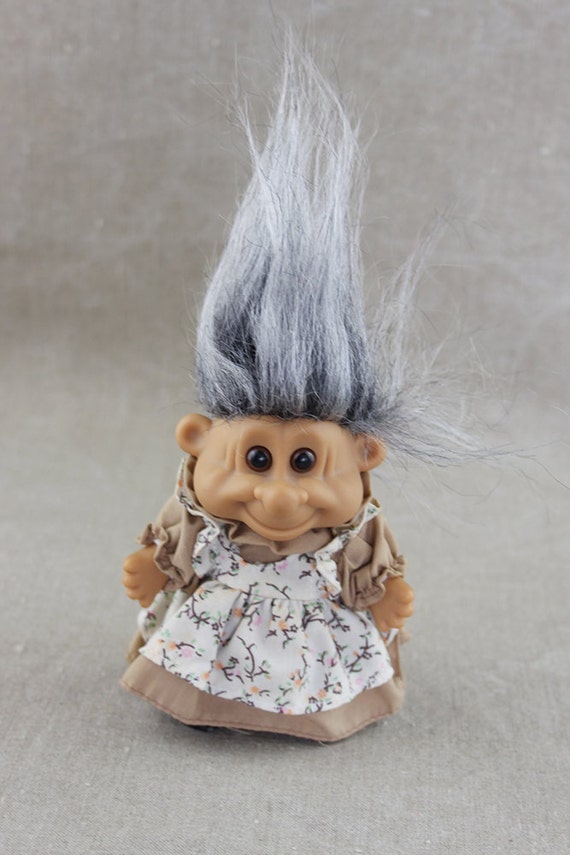 troll doll gray hair