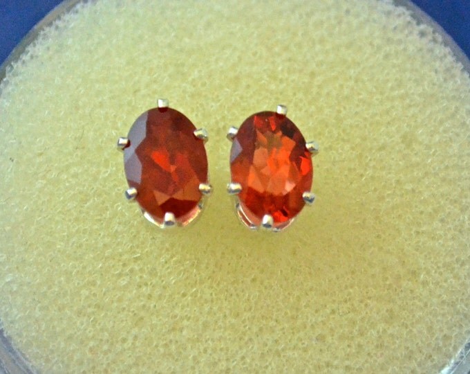 Natural Red Andesine Gemstons Stud Earrings, 7x5mm Oval, set in Sterling E28