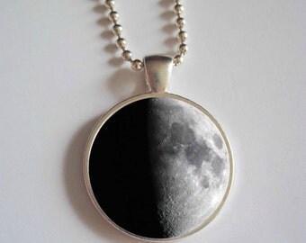 受注制【nmtc+】moon pendant necklace