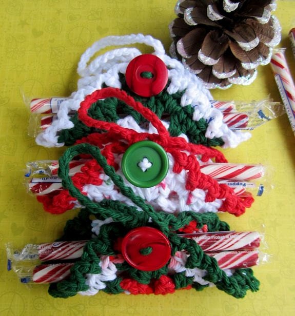 Hanging Christmas Candy Cane Holder Ornament Crochet Pattern