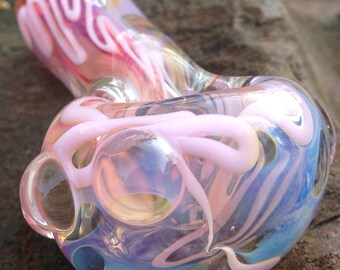 Pearlescent Pink Color Changing Functional Art Spoon Pocket Piece Tobacco Glass Smoking Pipe