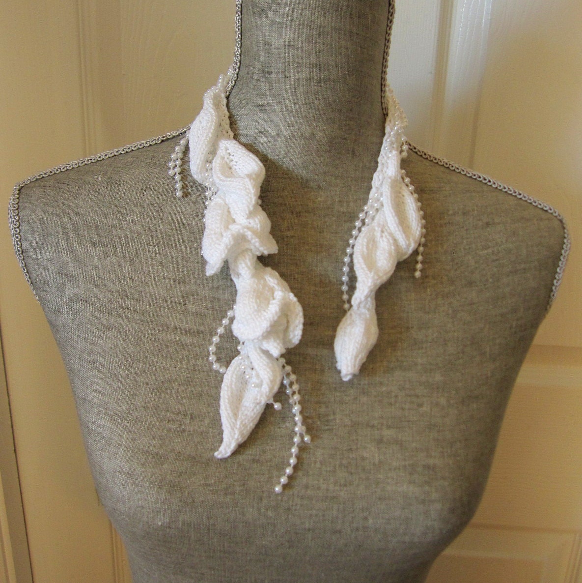 Women Hand Knit Jewelry Necklace Fiber Art Jewelry Wedding