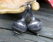 Vintage Bali Silver Dangle Earrings / Tribal / Ethnic / Scrolled / Oxidized