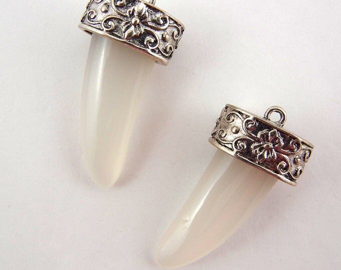 Pair of Tribal White Acrylic Horn or Claw Shaped Charms Silver-tone