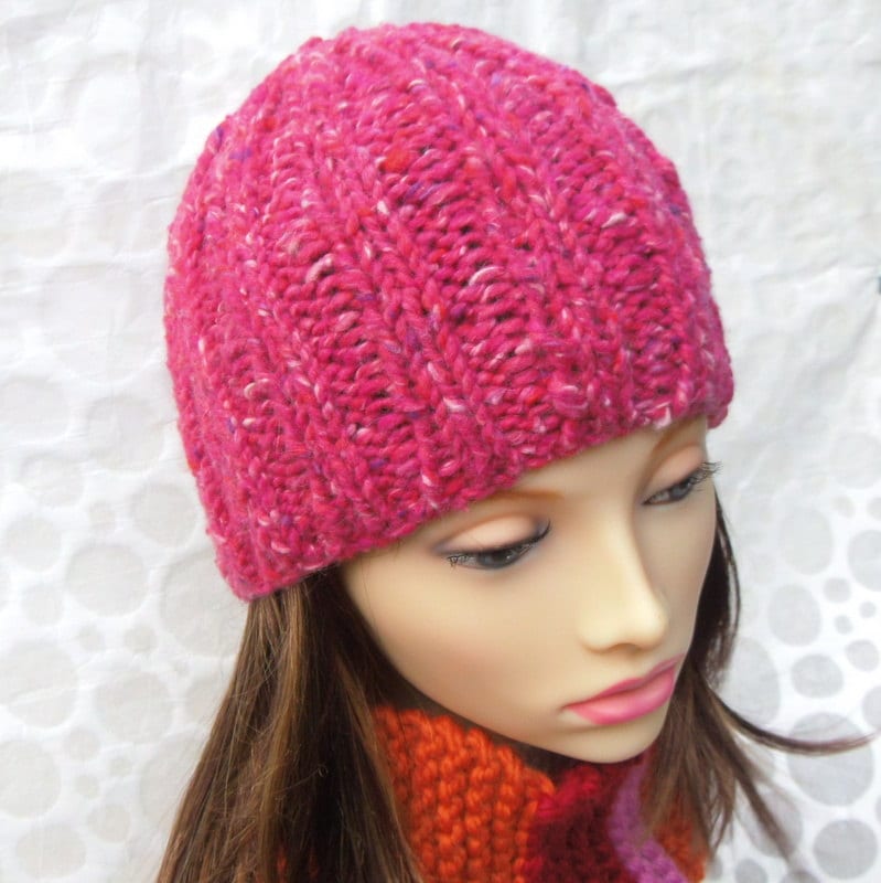 KNITTING PATTERN/RUSTICO Easy Knit Womans Chunky Hat/Knit
