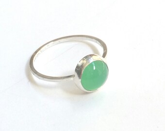 Chrysoprase Ring, Apple Green Ring, Vivid Green Ring, Green Chalcedony, Chalcedony Ring, Simple Clean Lines, Graduation Gift, Birthday Gift