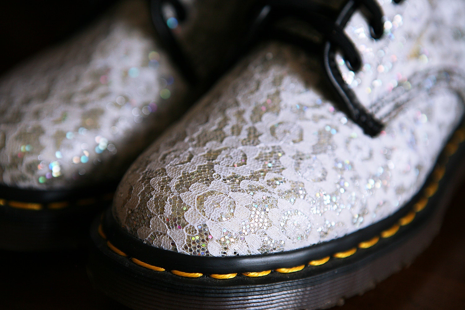 doc marten lace patterns