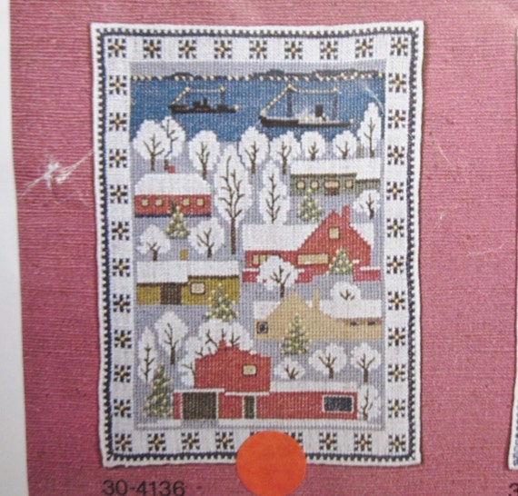 Haandarbejdets Fremme Danish Embroidery / Needlework Kit