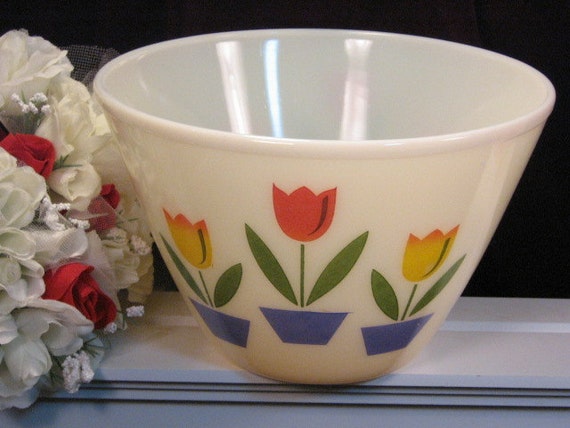 Vintage Fire King Glass Tulip Nested Mixing Bowl Large Size