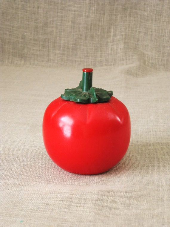 Tomato / Katsups Bottle / Plastic Tomato / Vintage by wilshepherd