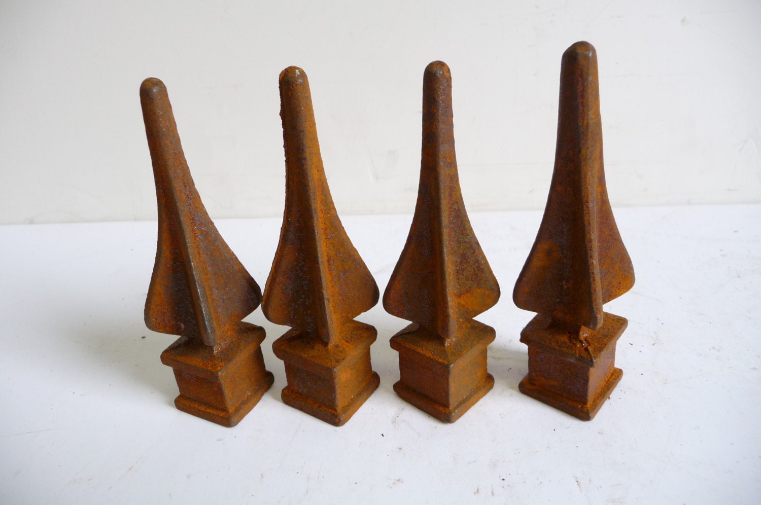 4 vintage Cast metal Finials Caps Wrought iron fence post