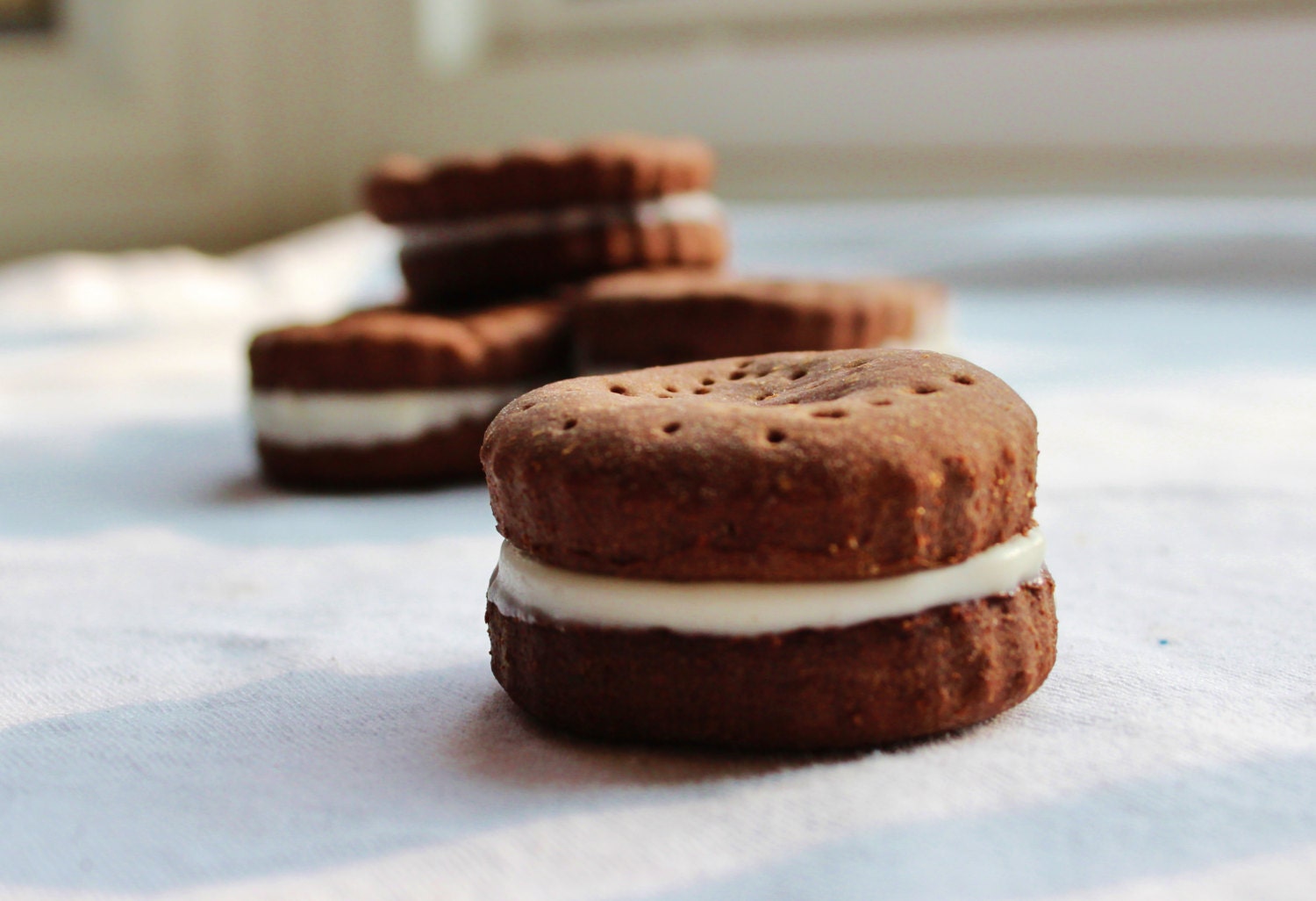 Carob Sandwich Cookie Dog TreatsAll Natural OrganicHandmade