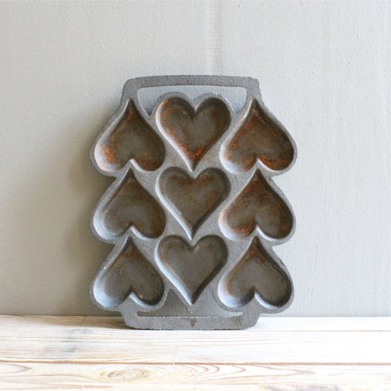 Vintage Heart Cast Iron Mold by lovintagefinds on Etsy