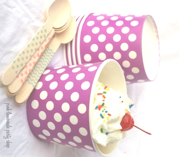 12 Large ICE CReaM cupsRainBoW DoTSand 12 handstamped