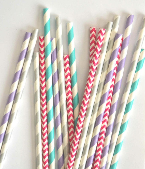 25 FROZEN paper Straws // Anna and Elsa // Winter Wonderland // Party Supplies // Mason jar straws Il_570xn