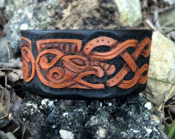 Popular items for celtic knot knotwork on Etsy