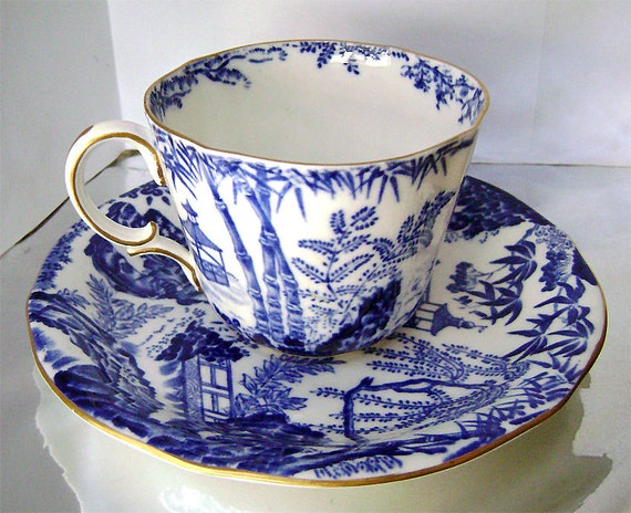 Vintage Royal Crown Derby China Blue White MIkado Gilt Tea Cup