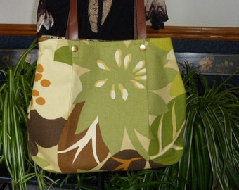 Large Tote, bag, purse, overnight bag, diaper bag. Snap off veg ...