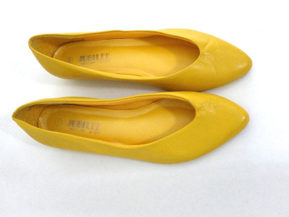 yellow womens flat shoes