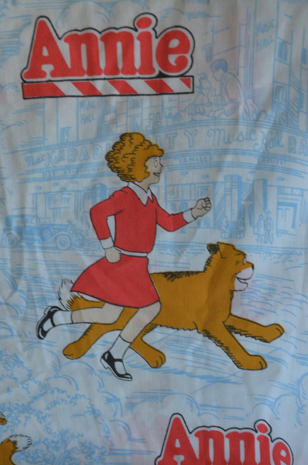 Little Orphan Annie Sheet Set Flat and Fitted Twin