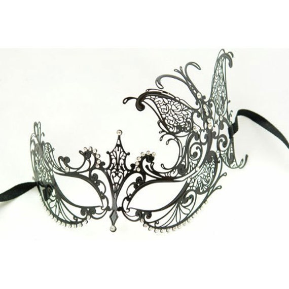 Venetian Laser Cut Mask with Butterfly on the Side Design