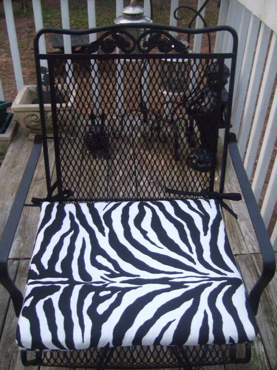 Indoor / Outdoor Black & White Zebra Animal Print Fabric Patio