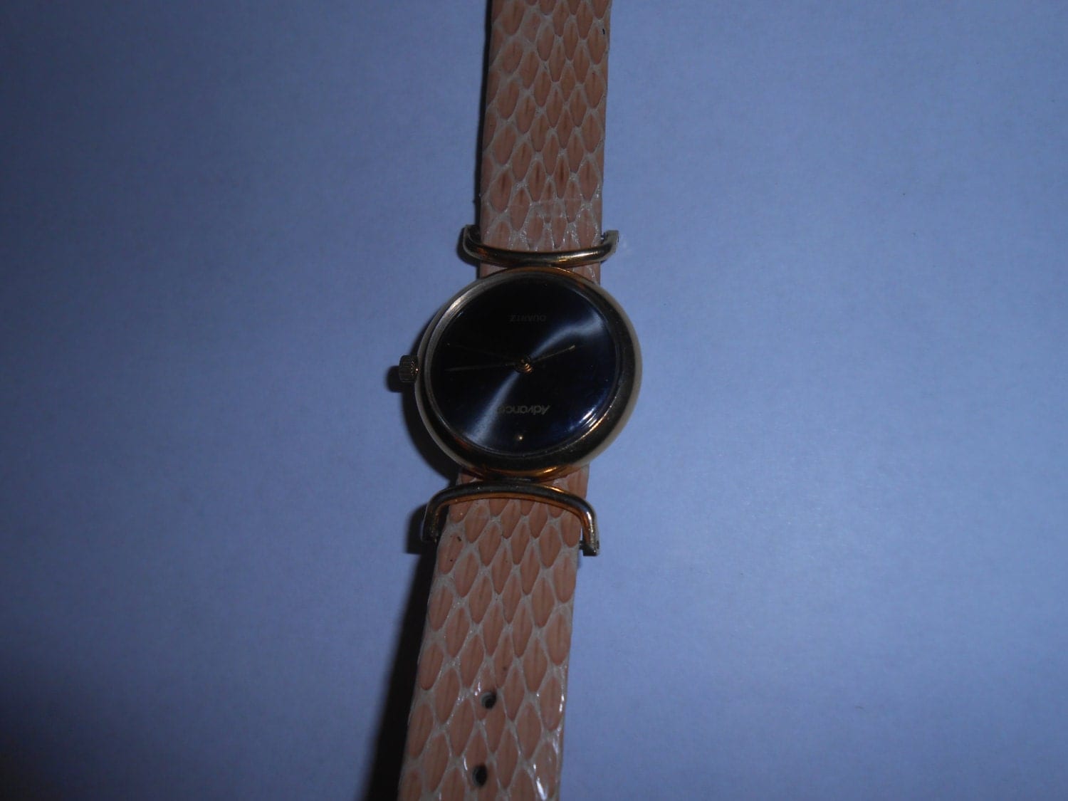 advance quartz ladies watch
