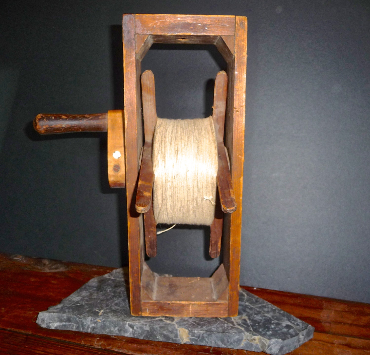 Final Clearance Vintage Rare Wood Kite String Winder Holder