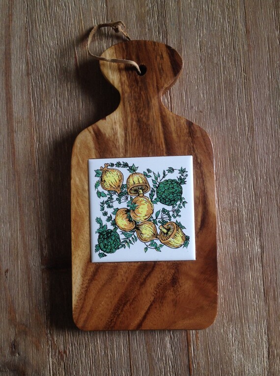 Vintage Wood Cutting Board Vegetable Design Inset Tile 1970