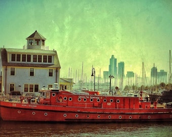 Chicago Fire Boat - Fire Department - City Skyline - Water Scene - Lake ...