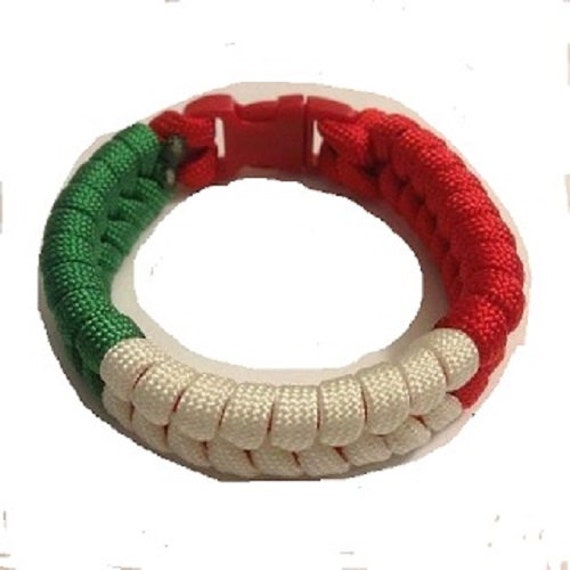 Items similar to Mexican Flag Paracord bracelet on Etsy